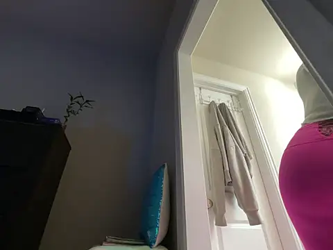 wynterheat live sex cam