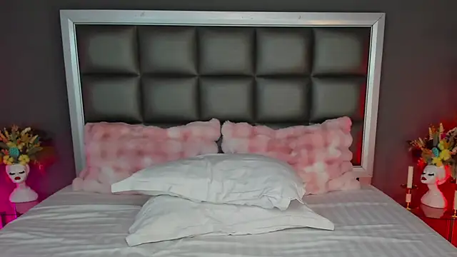 Anais_Bloom live sex cam