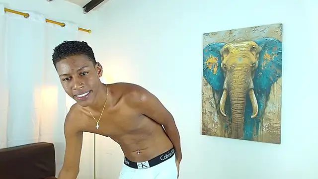 maiki18_'s cam snapshot