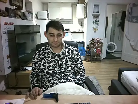 mihaimichael's cam snapshot