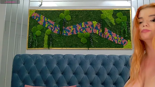 AliceWest_ live sex cam