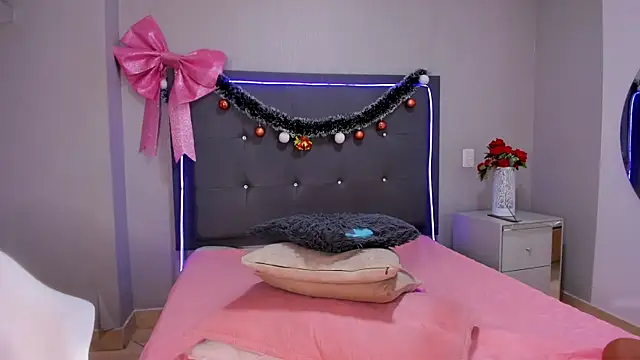 emma_lye live sex cam