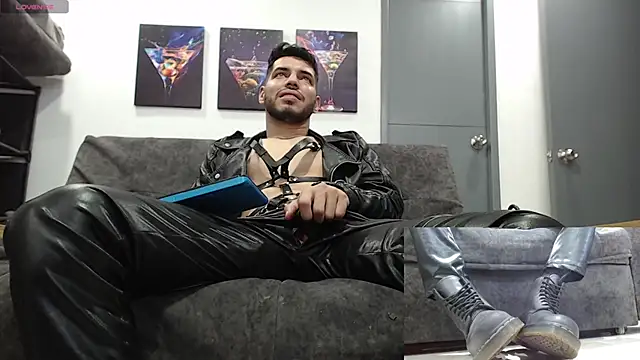 mackdaniels's cam snapshot