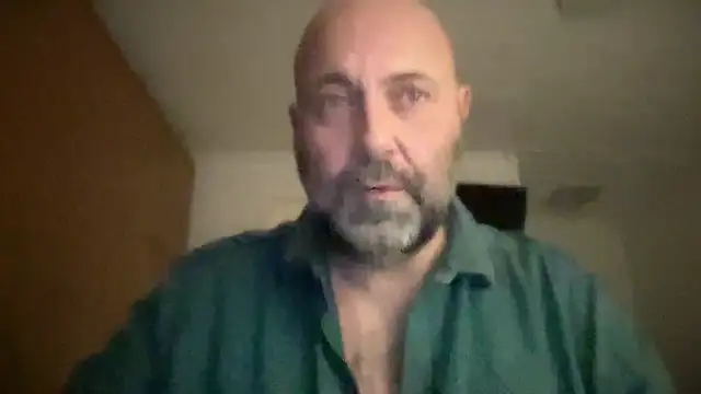 EnolicDenture's cam snapshot