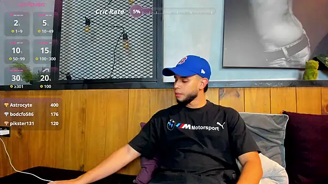 Maxcole_07's cam snapshot