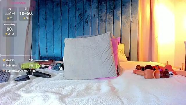 blondehorny69 live sex cam