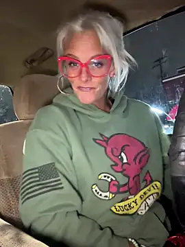 vixendoll87 live sex cam