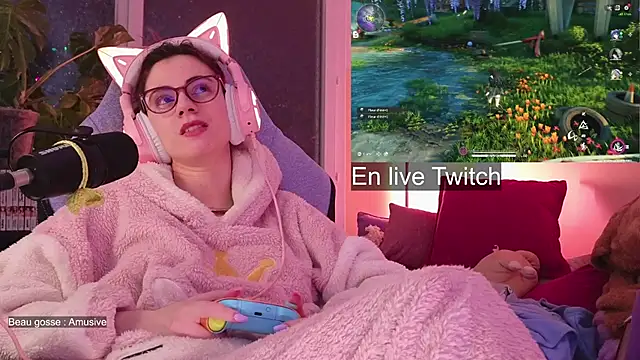 Indriya2x0 live sex cam