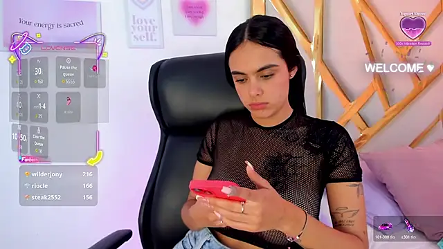 ChloeHarper_ live sex cam