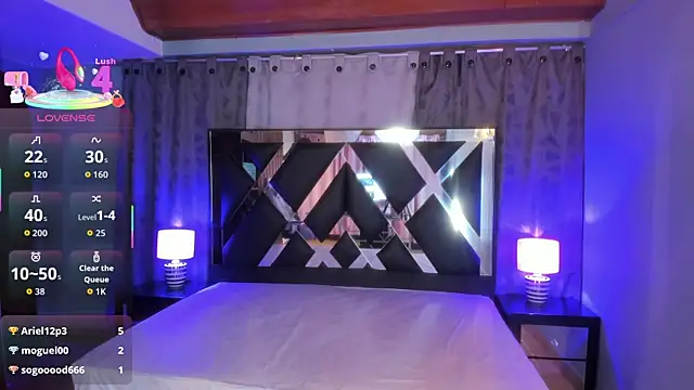 Kittyy_Bigboobs's cam snapshot