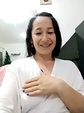 emilypoppy3's cam snapshot