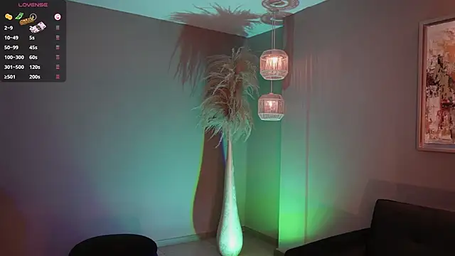 AliceHarper_'s cam snapshot