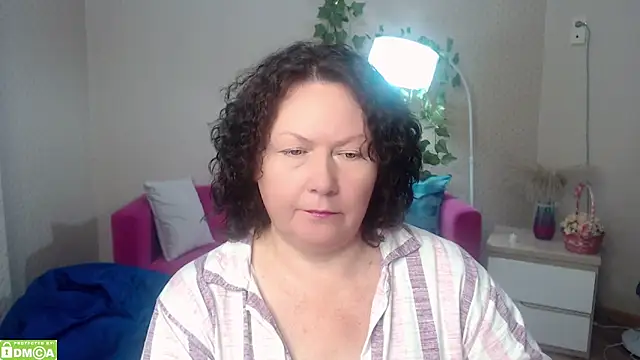 milf_hornys's cam snapshot