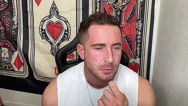 brettmycles28 live sex cam