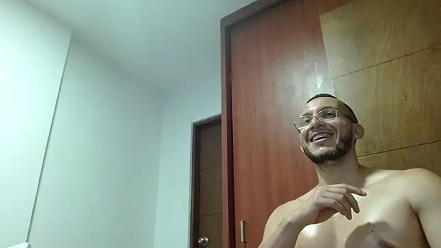 MarcusMilarc's cam snapshot