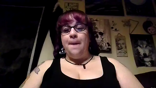 GothyBaby's cam snapshot