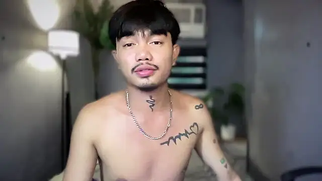 cutievrinx live sex cam