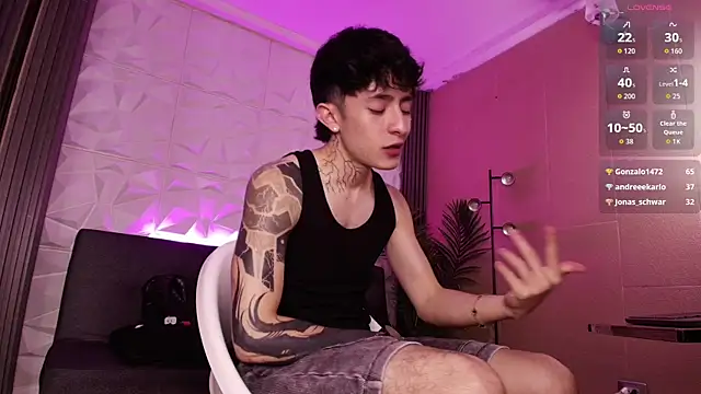 troy_rouge live sex cam