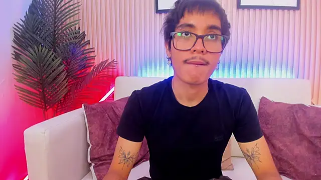 Antonio_rowan live sex cam