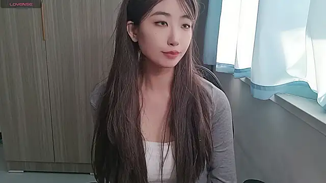 Yyoo-99 live sex cam