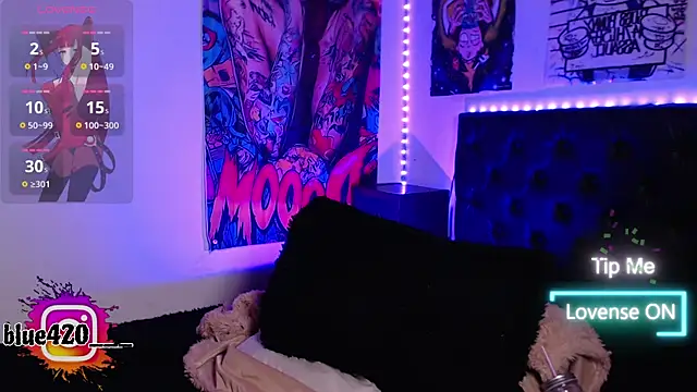 Skyler__blue4 live sex cam