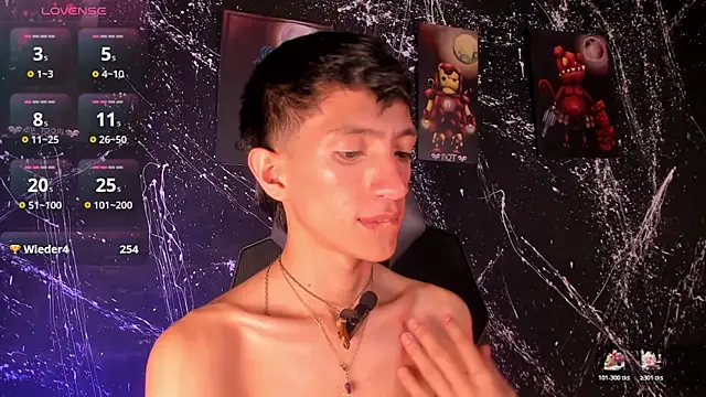 DereckCooperr live sex cam