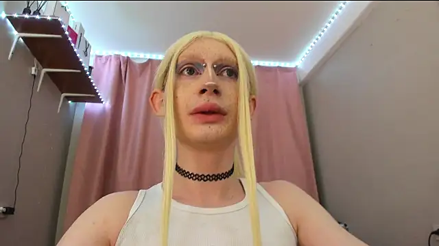 yoi_mika live sex cam