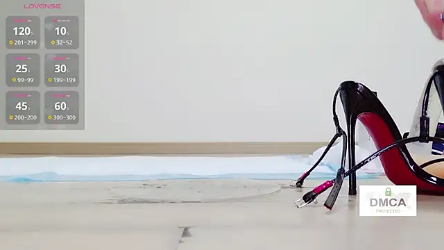 Vicki-66 live sex cam