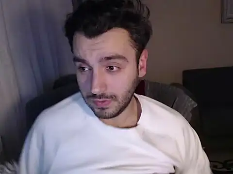 handsomeee04's cam snapshot