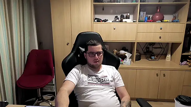 kevinnlovelly's cam snapshot