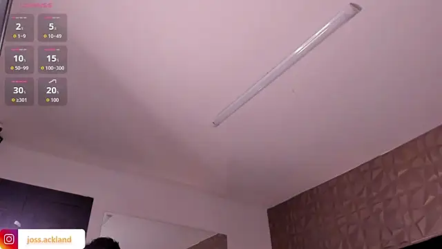 JossAckland live sex cam