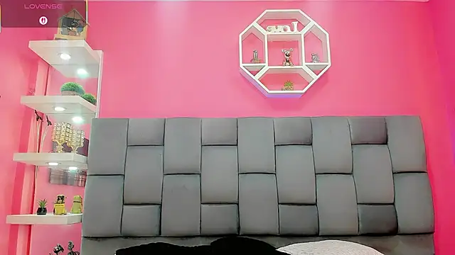 DaleskaSanchez live sex cam