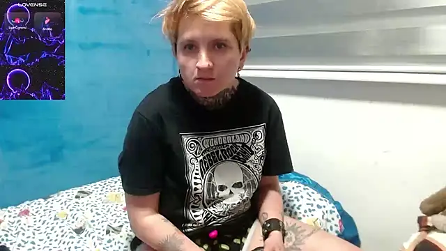 Marieblueeyes live sex cam