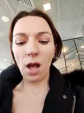 Brilliant-Queen1 live sex cam