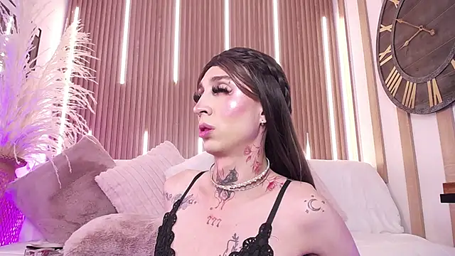 Aniie_Doll live sex cam