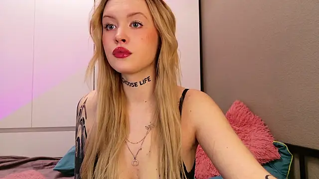 kittyyKate's cam snapshot