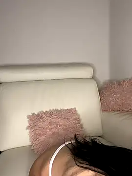 ilariea_girl live sex cam