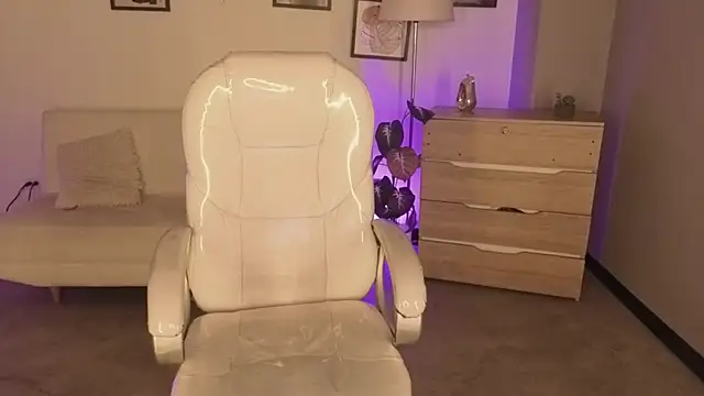 Nicole_Foxx_'s cam snapshot