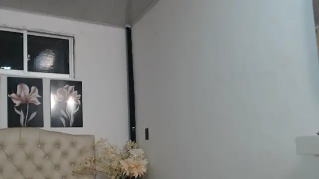 pinky_f00x's cam snapshot