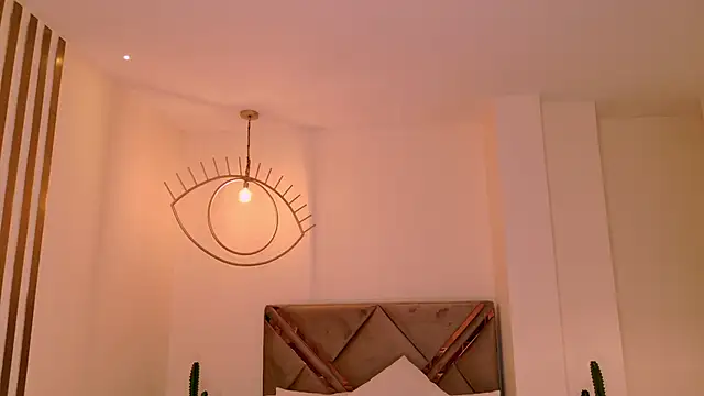 AgathaKondo_'s cam snapshot