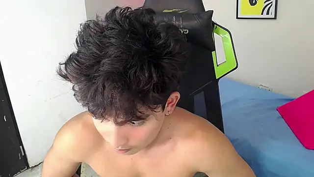 Green_XoX live sex cam