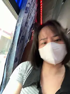 May-Squirt live sex cam