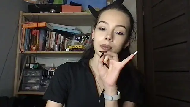 Yuna5343 live sex cam