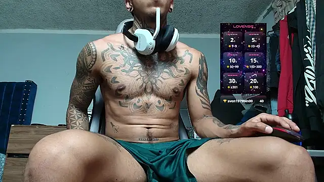 Nickhot0609 live sex cam