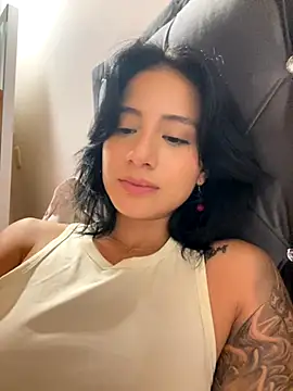 Ale_Lewis live sex cam