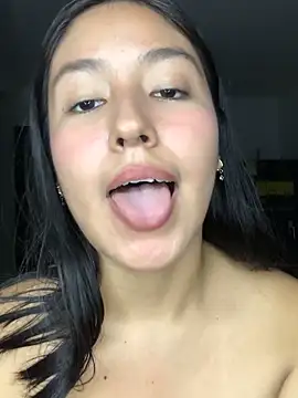 EmmaRossem live sex cam