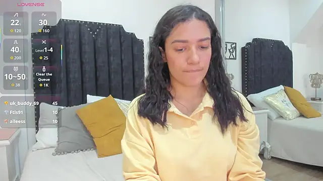 Skylerwhite02 live sex cam