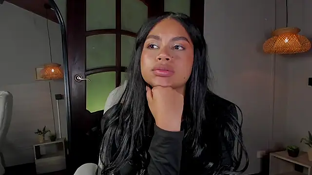 nayah__ live sex cam