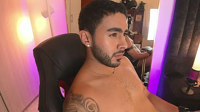 ItsMeEros's cam snapshot