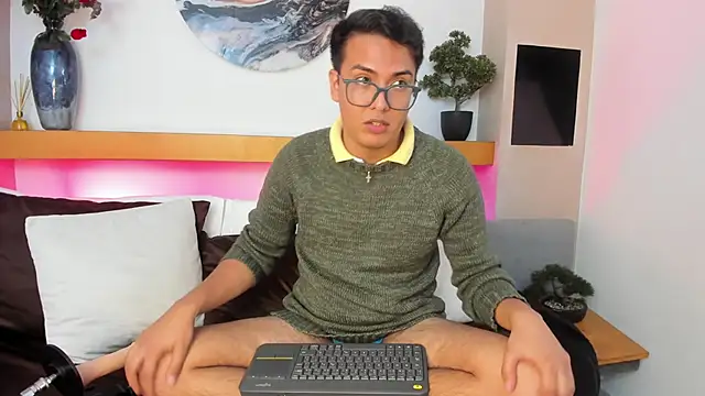 JohnBelRose's cam snapshot